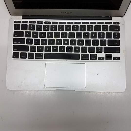 2014 MacBook Air 11in Laptop Intel i5-4260U CPU 4GB RAM 128GB SSD image number 2