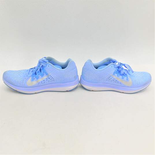 Nike Air Zoom Winflo 5 Blue White Women's Shoe Size 11 image number 4