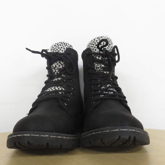 Very G Frontier Black Ankle Boots image number 2