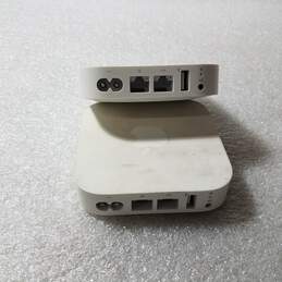 Lot of Two  Apple AirPort Express Base Station 802.11n (2nd Gen) Model A1392 alternative image