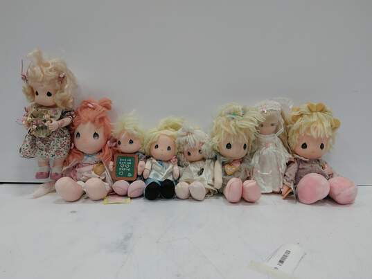 Bundle of Assorted Dolls image number 1
