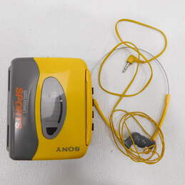 VNTG Sony Brand WM-SXF10 Model Walkman Sports Radio/Cassette Player w/ Headphones (Parts and Repair)