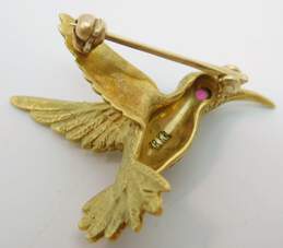 Vintage 18K Yellow Gold Ruby Accent Hummingbird Brooch 5.4g alternative image