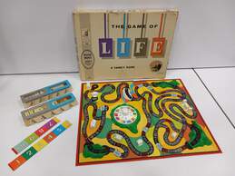 Vintage 1960 Milton Bradley The Game of Life Board Game