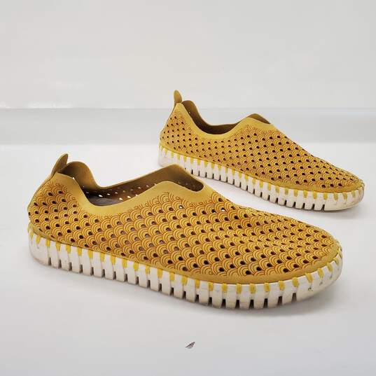 Ilse Jacobsen Goldenrod Yellow Perforated Slip On Flats Women's Size 9.5 image number 4