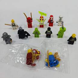 Bundle of 13 Ninjago Lego Minifigures alternative image