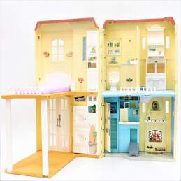 VTG 2004 Mattel Barbie Happy Family Neighborhood Smart Doll House Working