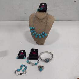 5 pc Sliver Turquoise Colored Jewelry Bundle
