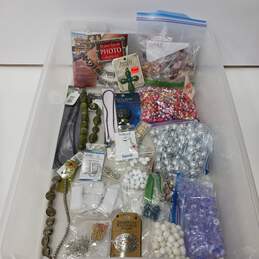 13.65lbs Bundle of Assorted Beaded Bliss Crafting Items alternative image