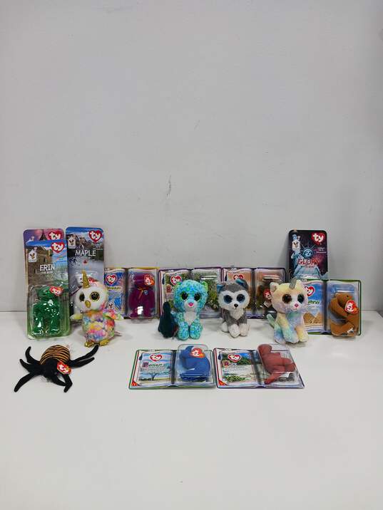 Bundle of 15 Assorted Ty Beanie Babies & Boos image number 1