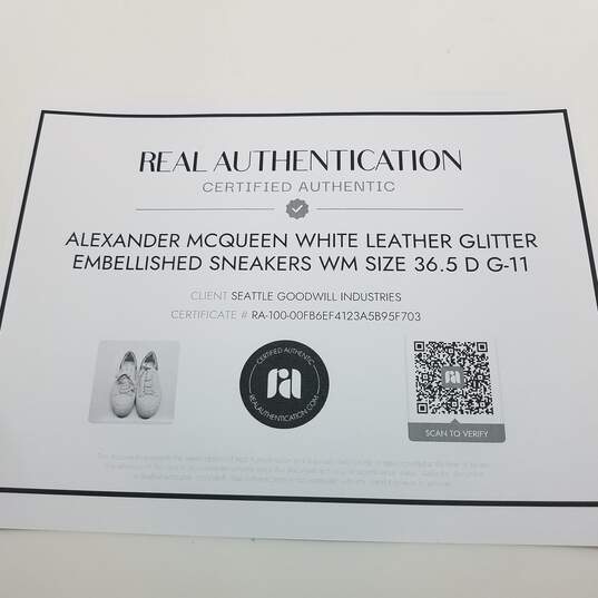 AUTHENTICATED Alexander McQueen White Leather Glitter Embellished Sneakers Size 36.5 image number 7