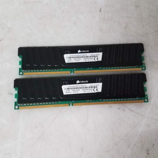 Corsair Vengeance LP Desktop PC RAM Memory 4GB(2x2GB) DDR3 PC3 1600MHz CML4GX3M2A1600C9 - Untested image number 1