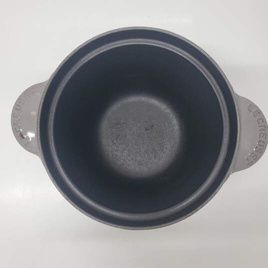 Le Creuset Enameled Cast Iron Rice Pot in Oyster Gray image number 4
