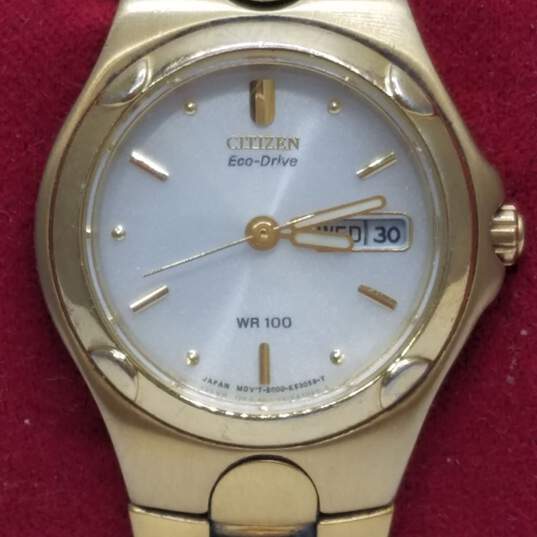 Citizen Eco-Drive E-000 25mm Gold Tone Date Analog Bracelet Watch 54.0g image number 2