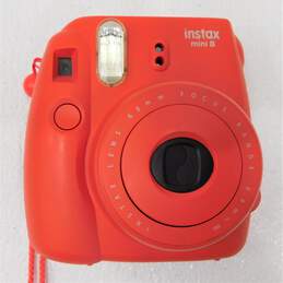 Fujifilm Instax Mini 8 Red  Instant Film Camera w/Red Carry Case alternative image