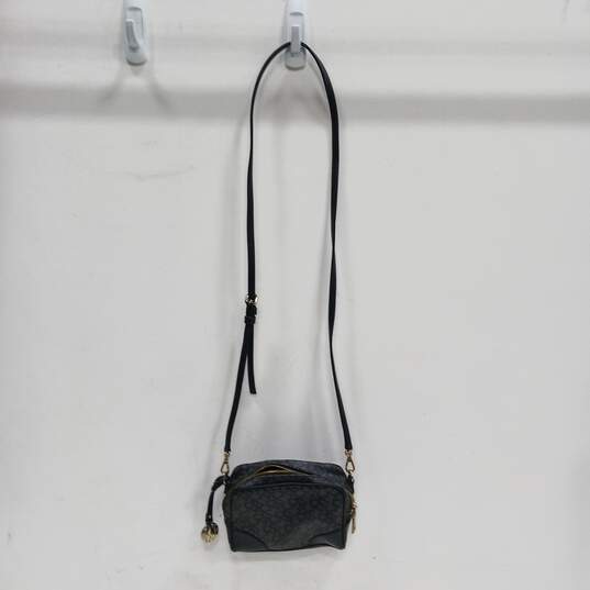DKNY Women's Black Leather Cross Body Bag image number 2