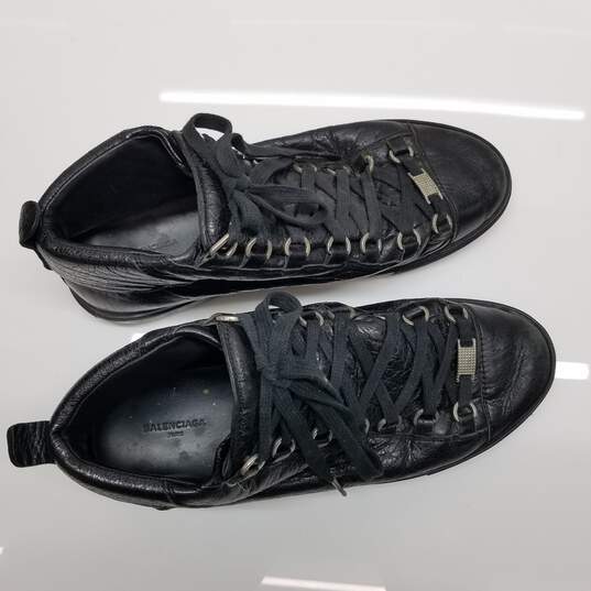 Balenciaga Black Leather Lace Up Sneakers Mens Size 40 AUTHENTICATED image number 3