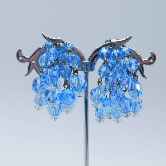 Vintage Laguna Silvertone Blue Aurora Borealis Crystals Beaded Tassels Clip On Earrings 30.1g image number 2