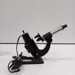 Porter Microcraft Student Research Microscope w/Case and Accessories alternative image