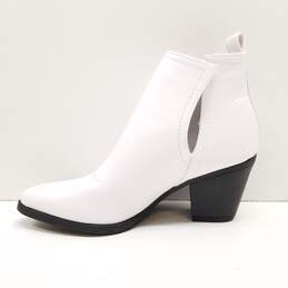 Jeeini Women's White Faux Leather Ankle Boots Size 7.5