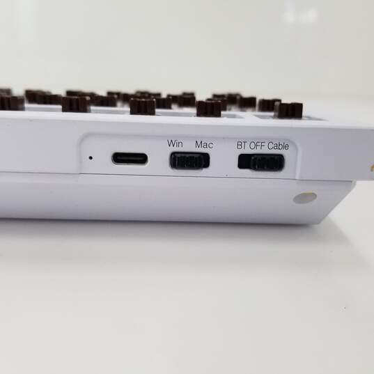 Aluminum Body Modular Mechanical Keyboard, Brown Switches image number 3