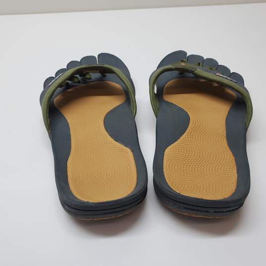Sazzi Unisex Grey Decimal Motion Outdoor Digit Sport Sandals Flip Flops Sz M7/W8 image number 3