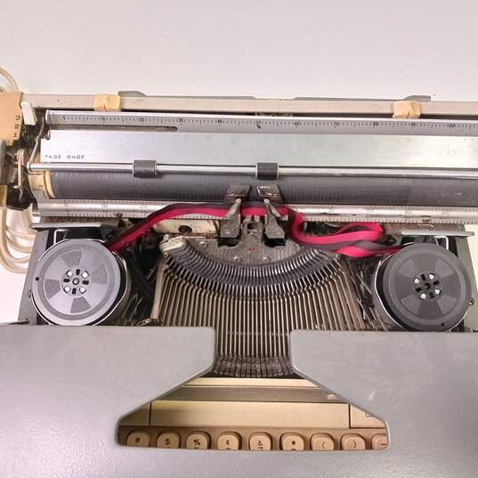 Smith Corona Electra Portable Typewriter In Case image number 4