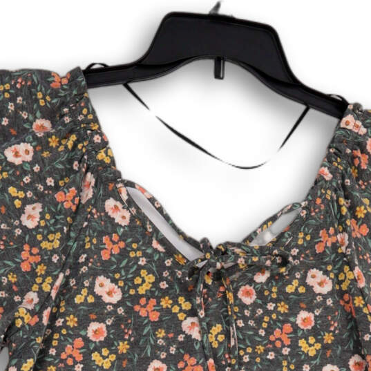 NWT Womens Multicolor Floral Round Neck Short Sleeve Blouse Top Size XS image number 4