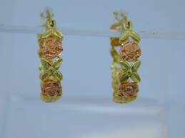 14k Yellow & Rose Gold Textured Floral Hoop Earrings 3.5g alternative image