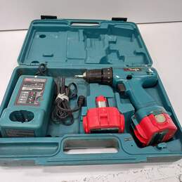 Makita Wireless Drill Kit In Case w/ Accessories