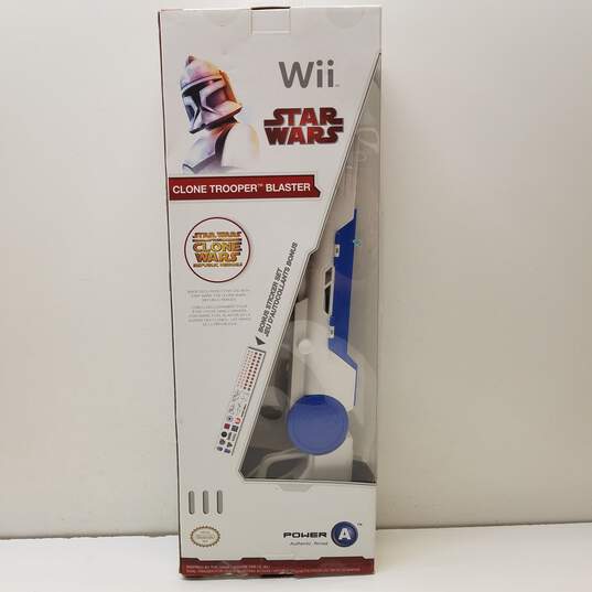 Nintendo Wii Star Wars Clone Trooper Blaster Gun Controller image number 1