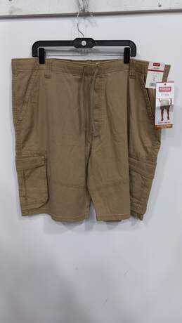 Men’s Wrangler Relaxed Fit Cargo Shorts Sz XL NWT