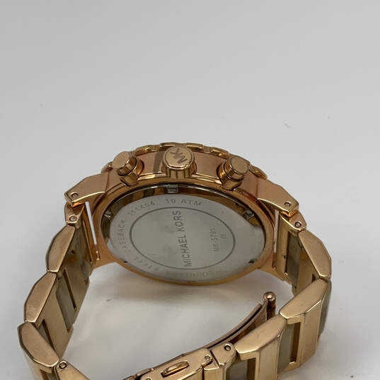 Designer Michael Kors MK5791 Gold-Tone Chronograph Dial Analog Wristwatch image number 4