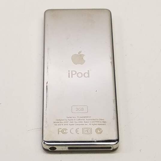 Apple iPod Nano (1st Generation) - Black (A1137) 2GB image number 7