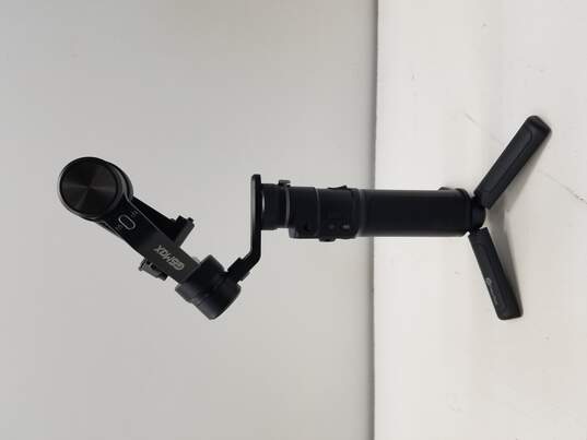 Feiyu G6 Max 3-Axis Handheld Gimbal Stabilizer 3-in-1 image number 4