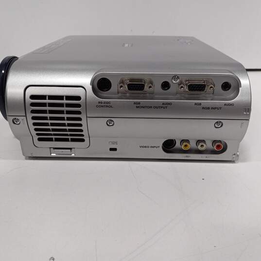 Toshiba TLP450U LCD Projector image number 4
