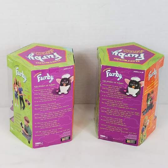 1998 Tiger Electronics Furby (Set Of 2) image number 4