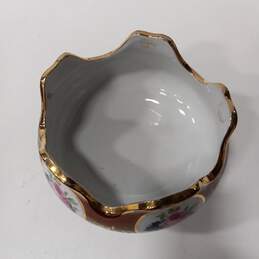 Vintage Italian Design Scalloped Porcelain Decorative Bowl alternative image