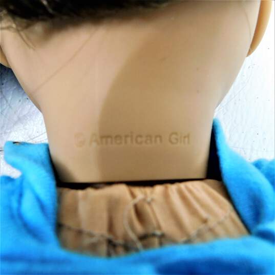 American Girl Doll Brown Eyes & Hair W/ Carrying Bag Pet Party Accessories & Party Craft Book image number 5