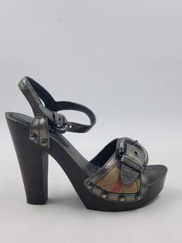 Authentic Burberry Gunmetal Check Sandals W 6