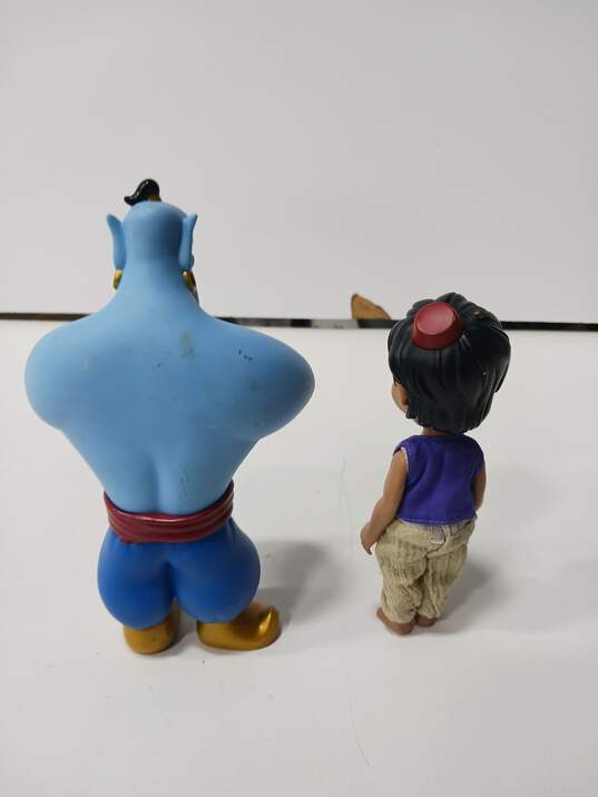Disney Aladdin and Genie Figure Bundle image number 3