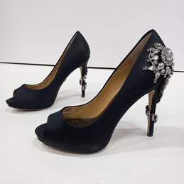 Badgley Mischka Black Satin Heels With Rhinestones Size 6.5 alternative image