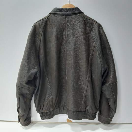 Wilson Men's Black Leather Jacket Size L image number 2