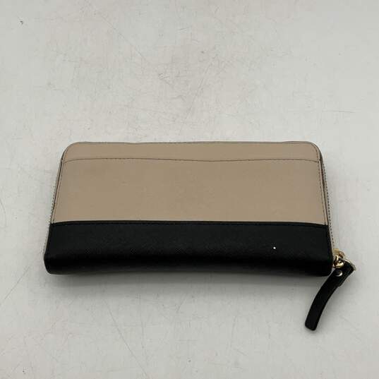 Womens Cream Black Leather Inner Pockets Card Holder Zip-Around Wallet image number 2