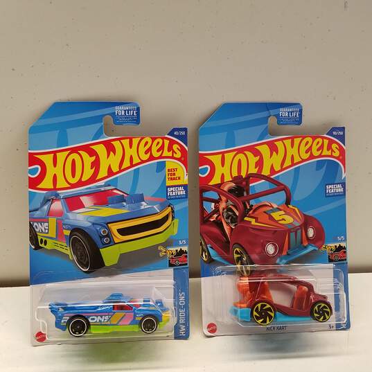 Lot of 7 Hot Wheels HW Ride-Ons image number 4