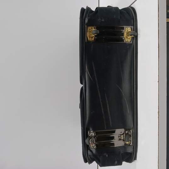 Black Samsonite Suitcase/Duffle image number 4