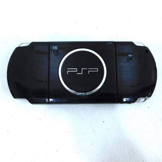 Sony PSP No Battery W/Games image number 3