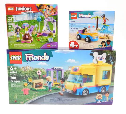 Friends Factory Sealed Sets 10748: Emma's Pet Party 41725: Beach Buggy Fun & 41741: Dog Rescue Van image number 1