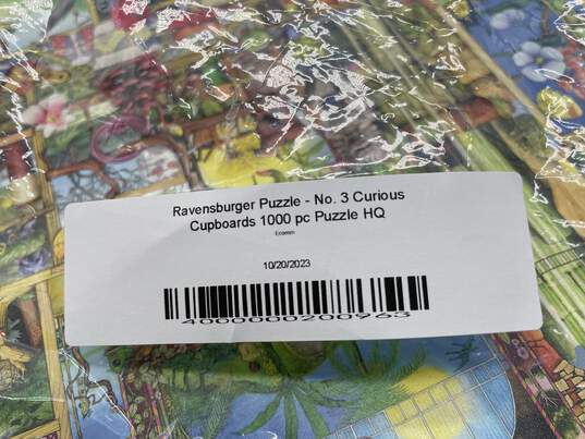 Ravensburger Puzzle Curious Cupboards 1000 Pieces Jigsaw Puzzle Set Age 12+ image number 6