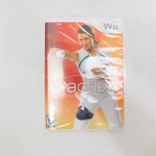 7 EA Active Series Games EA Active 2, NFL Training Camp Nintendo Wii image number 50